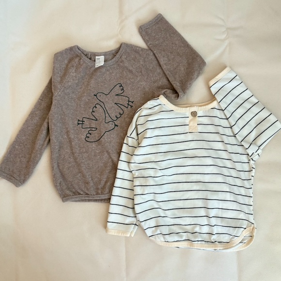 H&M Terry Cloth Top + Soft Lined Long Sleeve top Kids 4T Fall/Winter Bundle - Picture 1 of 11